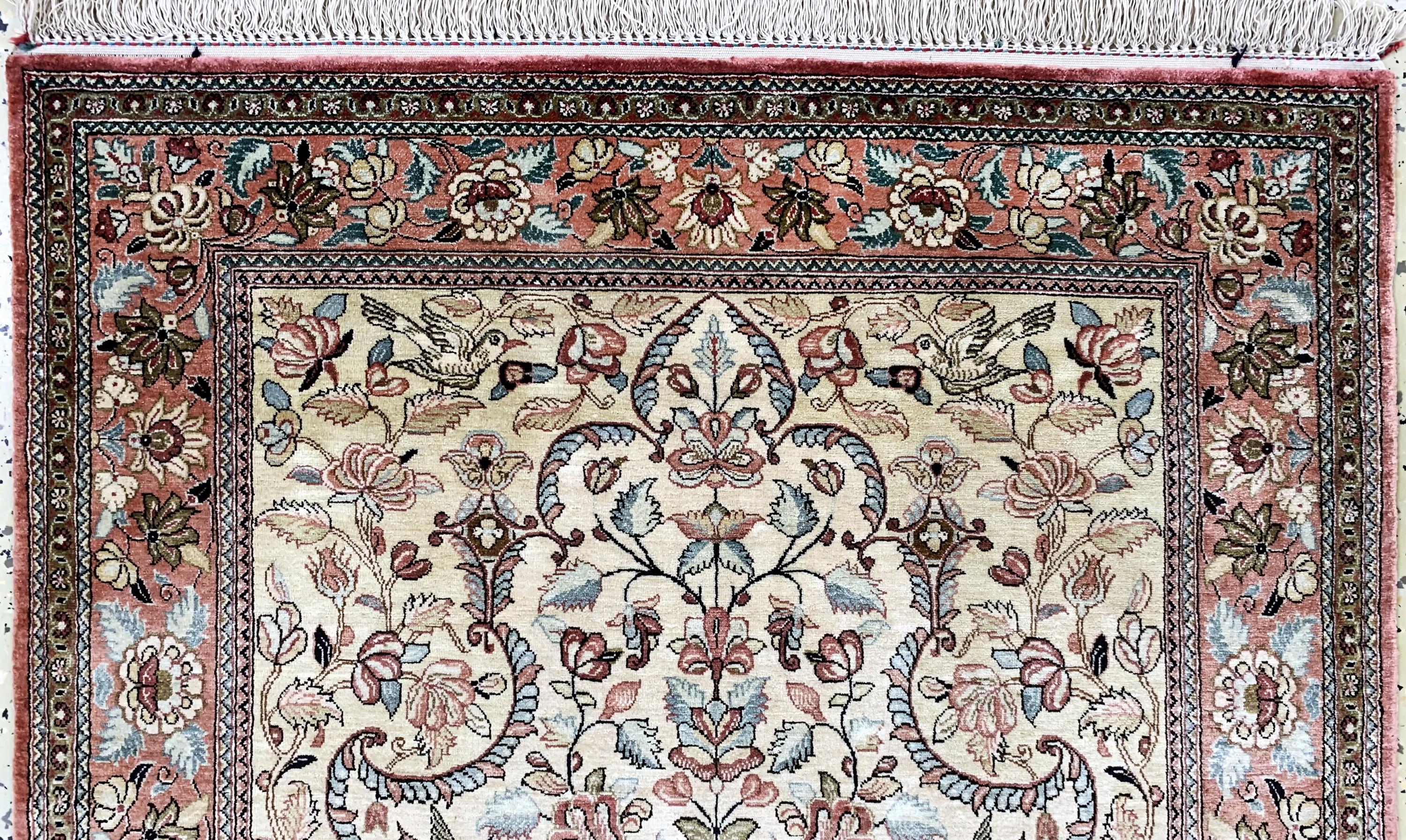 Detail a: Ghom Seide, Persien, Mitte 20.Jhd, reine Naturseide, ca. 128 x 84 cm, EHZ: 2