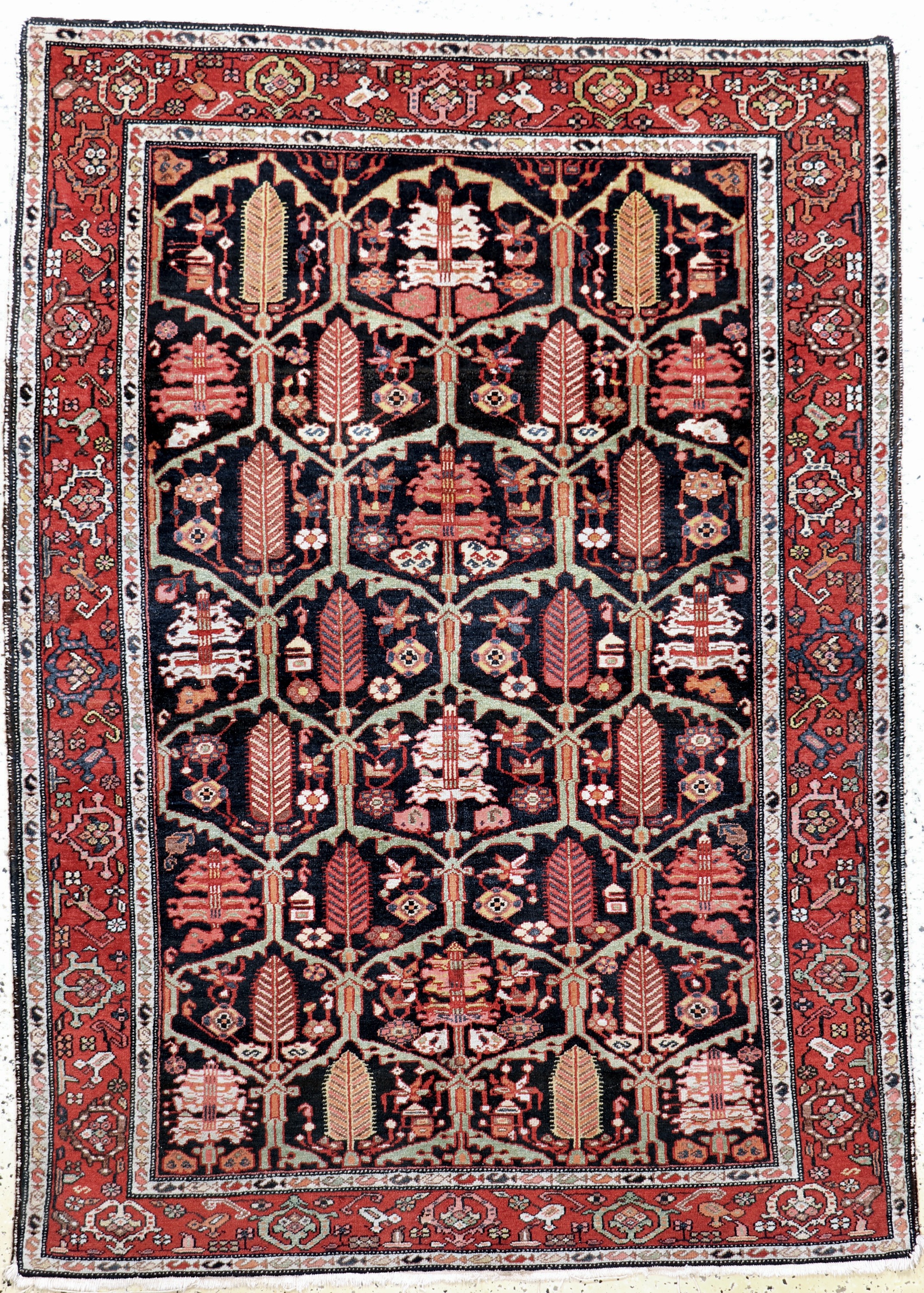 Bachtiar"Baumteppich", Persien, Anfang 20.Jhd, Wolle auf Baumwolle, ca. 194 x 140 cm,EHZ: 3