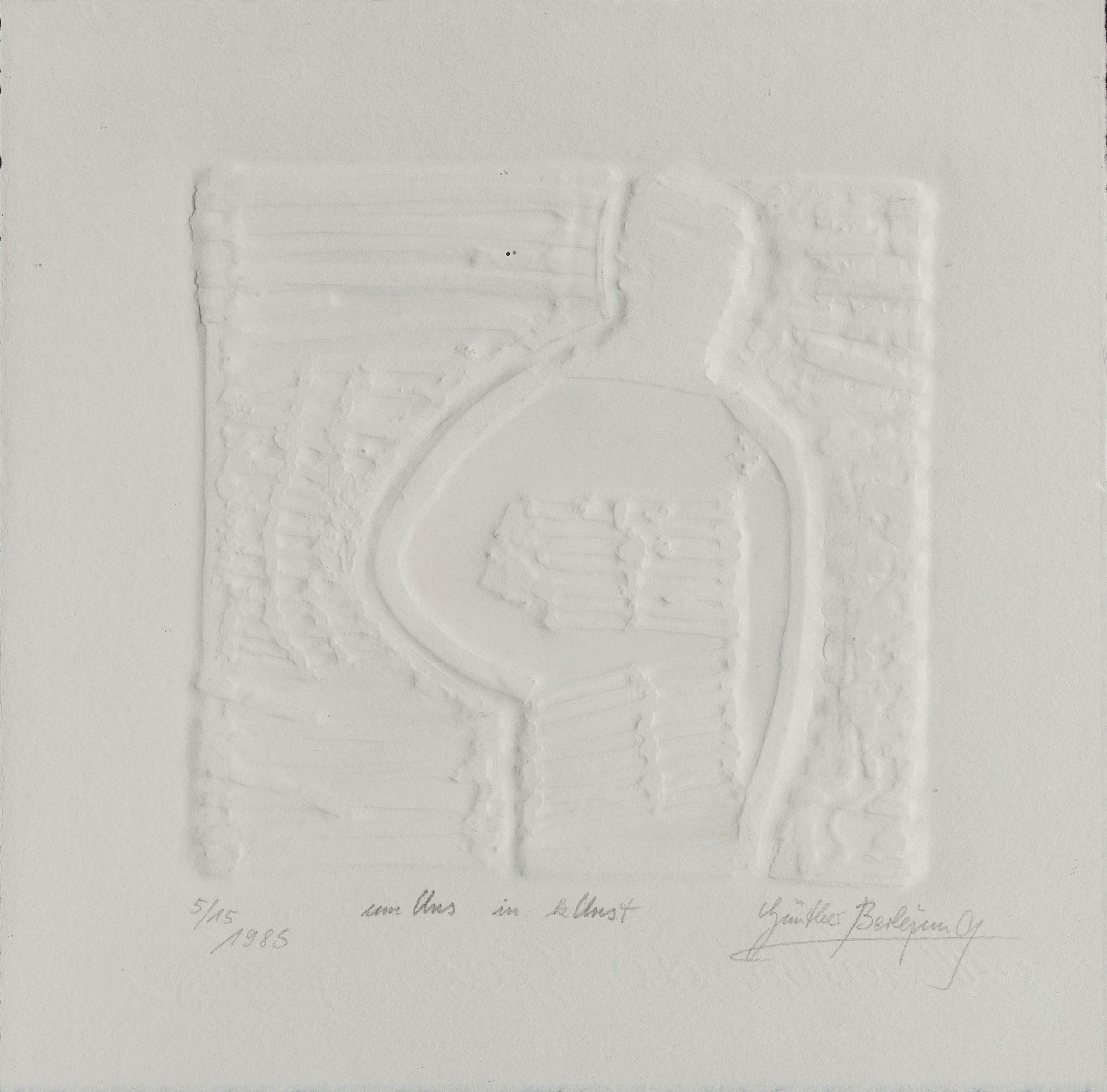 Günther Berlejung, geb. 1949 Ludwigshafen, um uns in Kunst, Prägedruck auf Bütten, sign., dat. 1985, betitelt, num. 5/15, ca. 19x19cm, u.Gl., R. ...