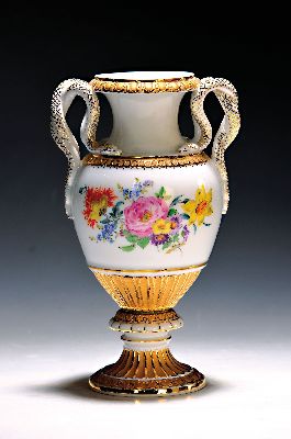 Image 26946542 - Schlangenhenkelvase, Meissen, 2.H.20.Jh., polychrome Blumenmalerei, beidseitig, Bukett ...