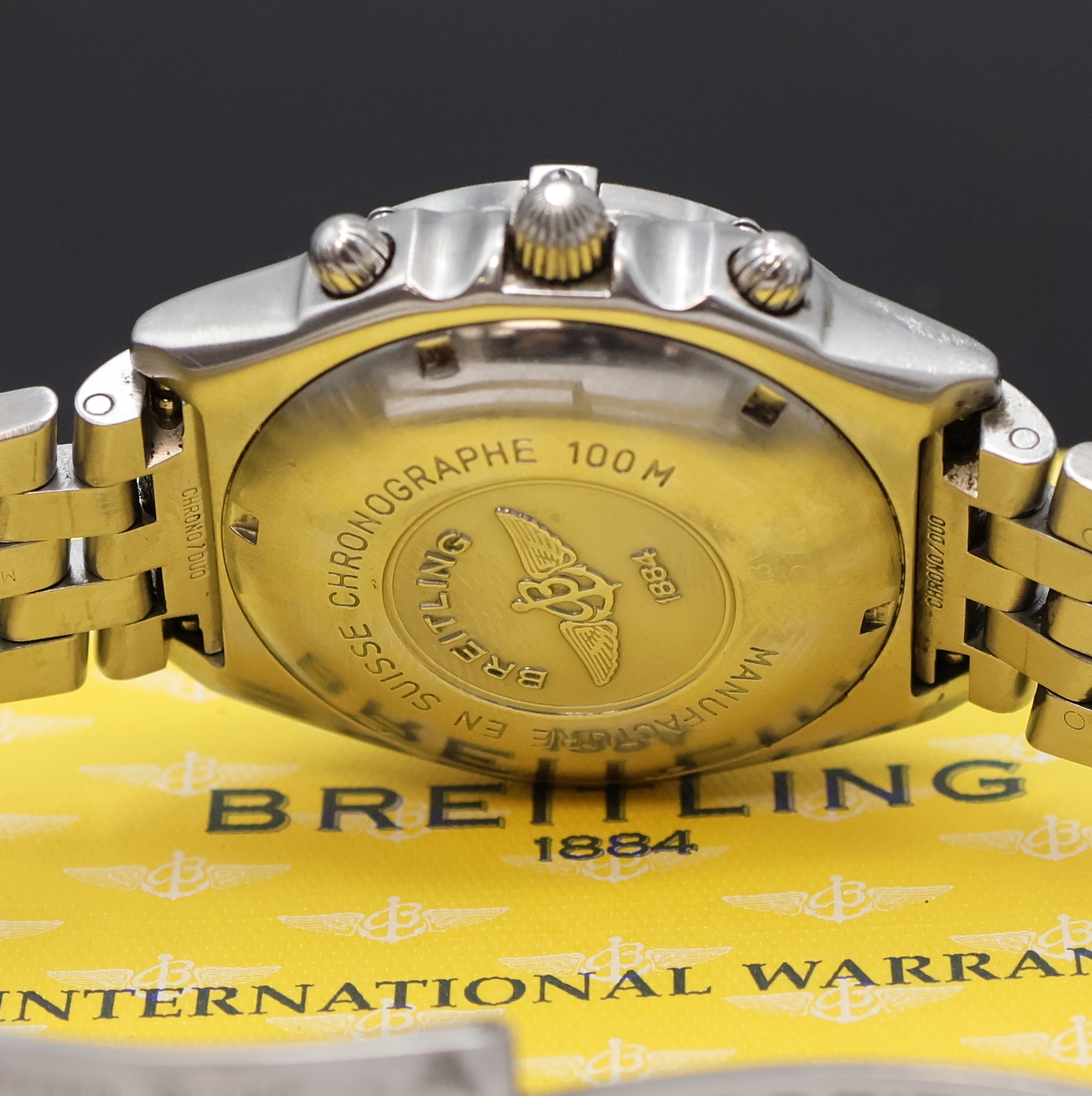 Detail d: BREITLING Chronomat Armbandchronograph Referenz A13050.1, Automatik, Boden und Krone verschr., Pilotband m. Faltschl., Lünette m. 60er Teilung eins. ...