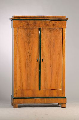 Image 26947174 - Biedermeier Schrank, um 1830/40, Nußbaumfurnier, zweitürig, ebonisiert und ...