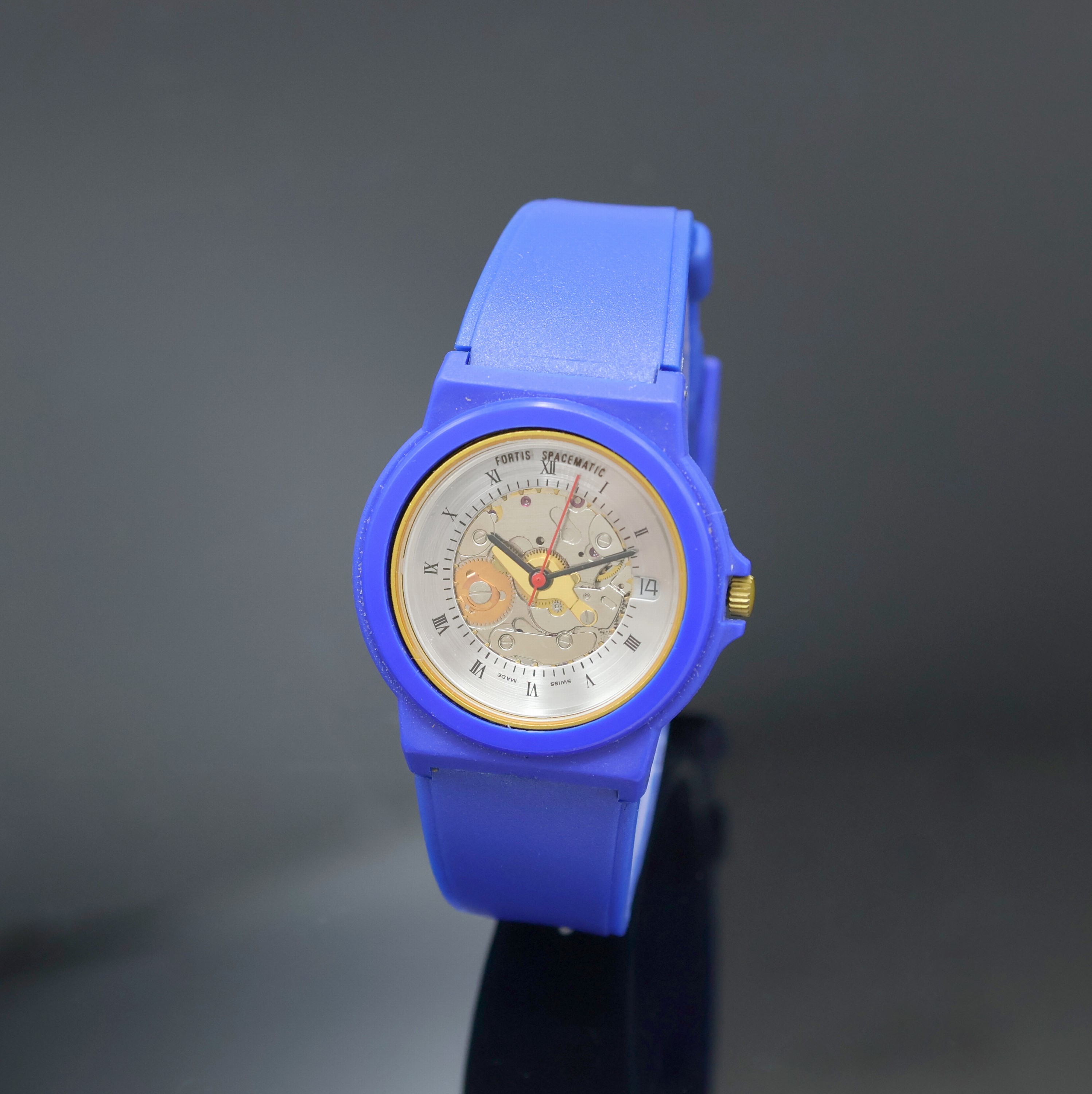 FORTIS Spacematic Armbanduhr, Schweiz um 1985, Automatik, Kunststoffgeh. inkl. orig. Kautschukband, vergl. Stahlboden aufgedr., silb. Zifferbl. ...