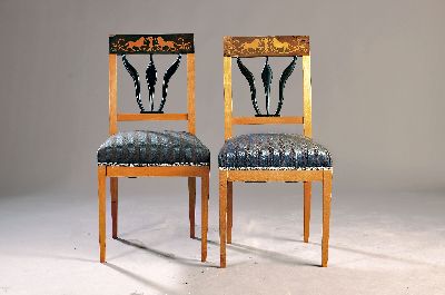 Image 4 Stühle, Biedermeier, um 1830, Rückenlehne intarsiert, schwarzen ...