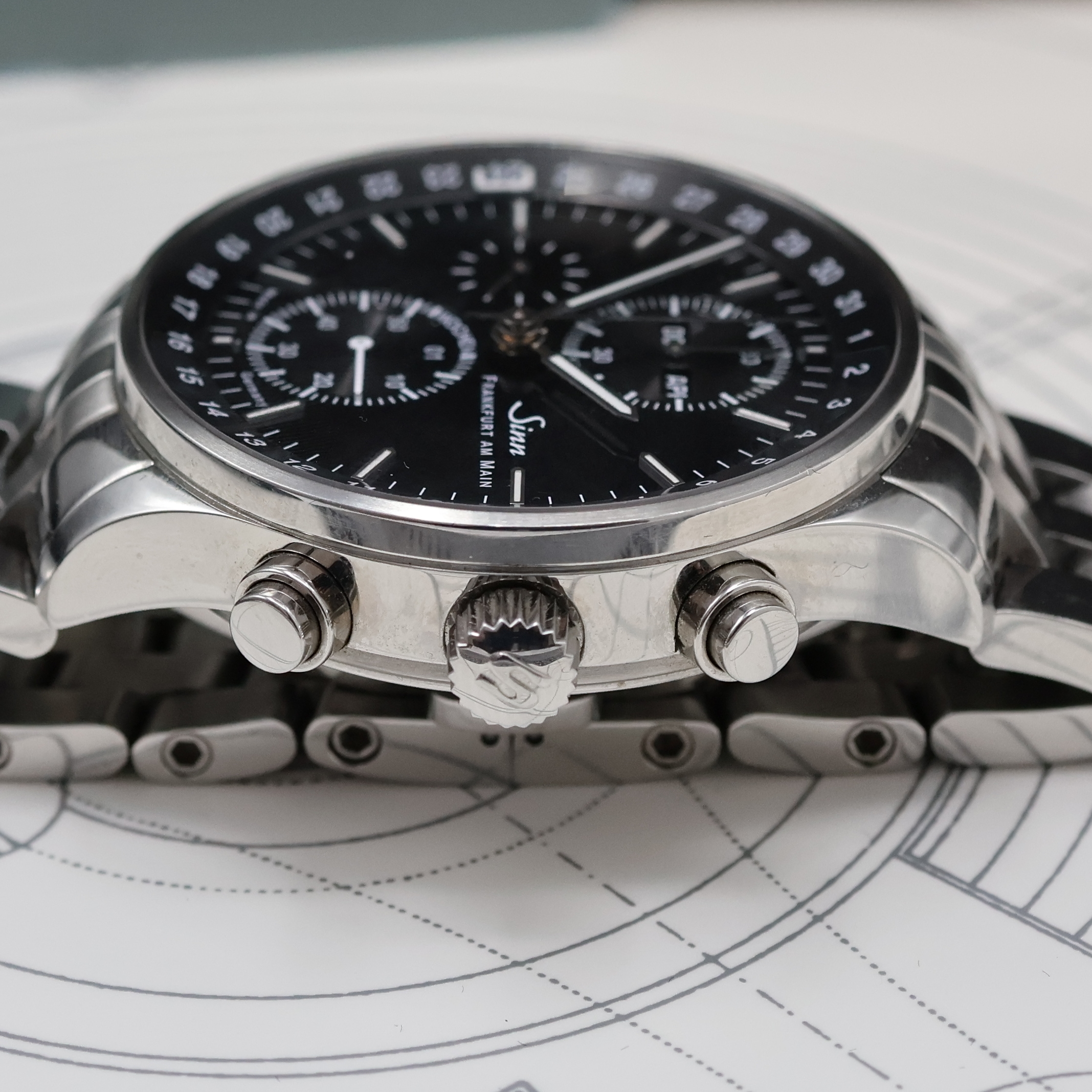 Detail c: SINN Finanzplatzuhr mit Chronograph Referenz 6052, Deutschland verk. lt. Garantiekarte 12/2016, Automatik, beids. vergl. Edelstahlgeh. inkl. ...