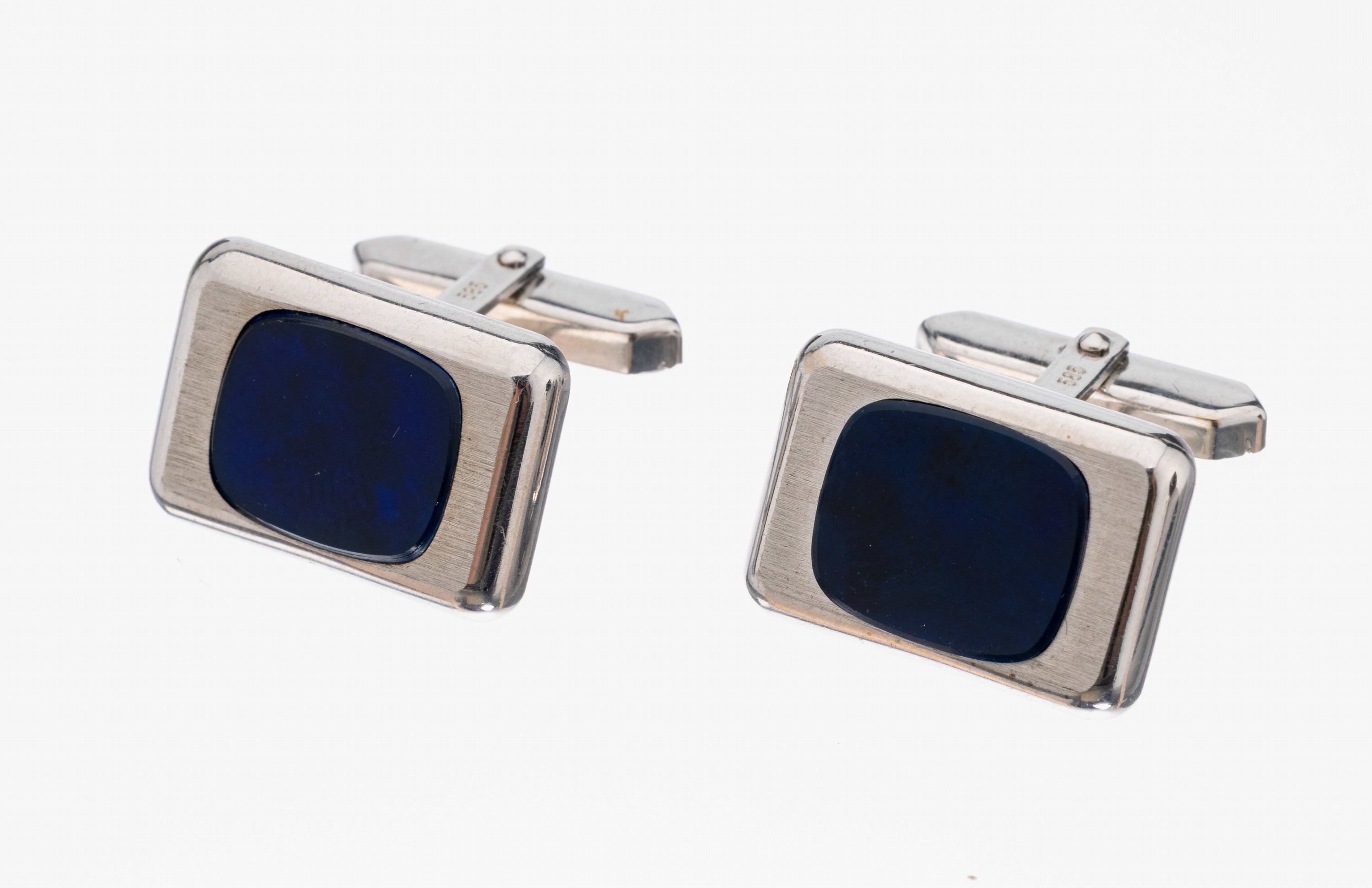 Paar 14 kt Gold Lapislazuli-Manschettenknöpfe, WG 585/000, schlicht, ovale Lapislazuli- Einlagen, ca. 9.2 g