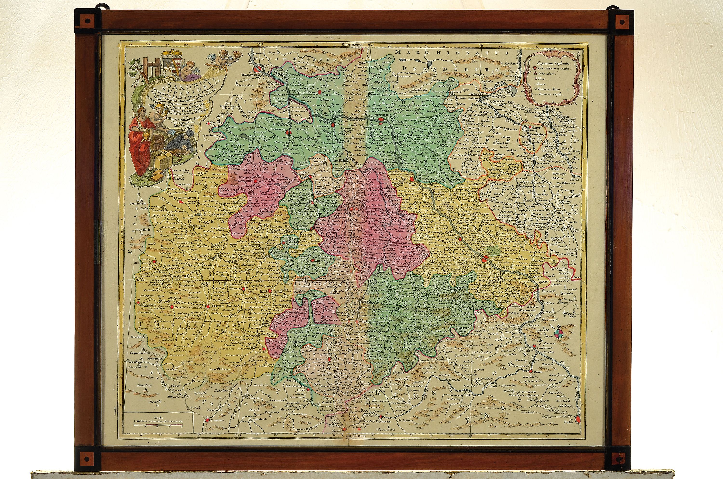 Detail l: 2 Kupferstichkarten, Aug. Vindell 1758 und Jo. Babtiste Homan, Carinthiae Ducatus, Österreich, mit Ansicht der Stadt Clagenfurt, und Saxoniae ...