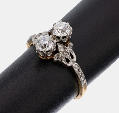 Image 18 kt Gold Jugendstil Diamant-Ring, um 1900, GG 750/000 und Platin, 2 ...