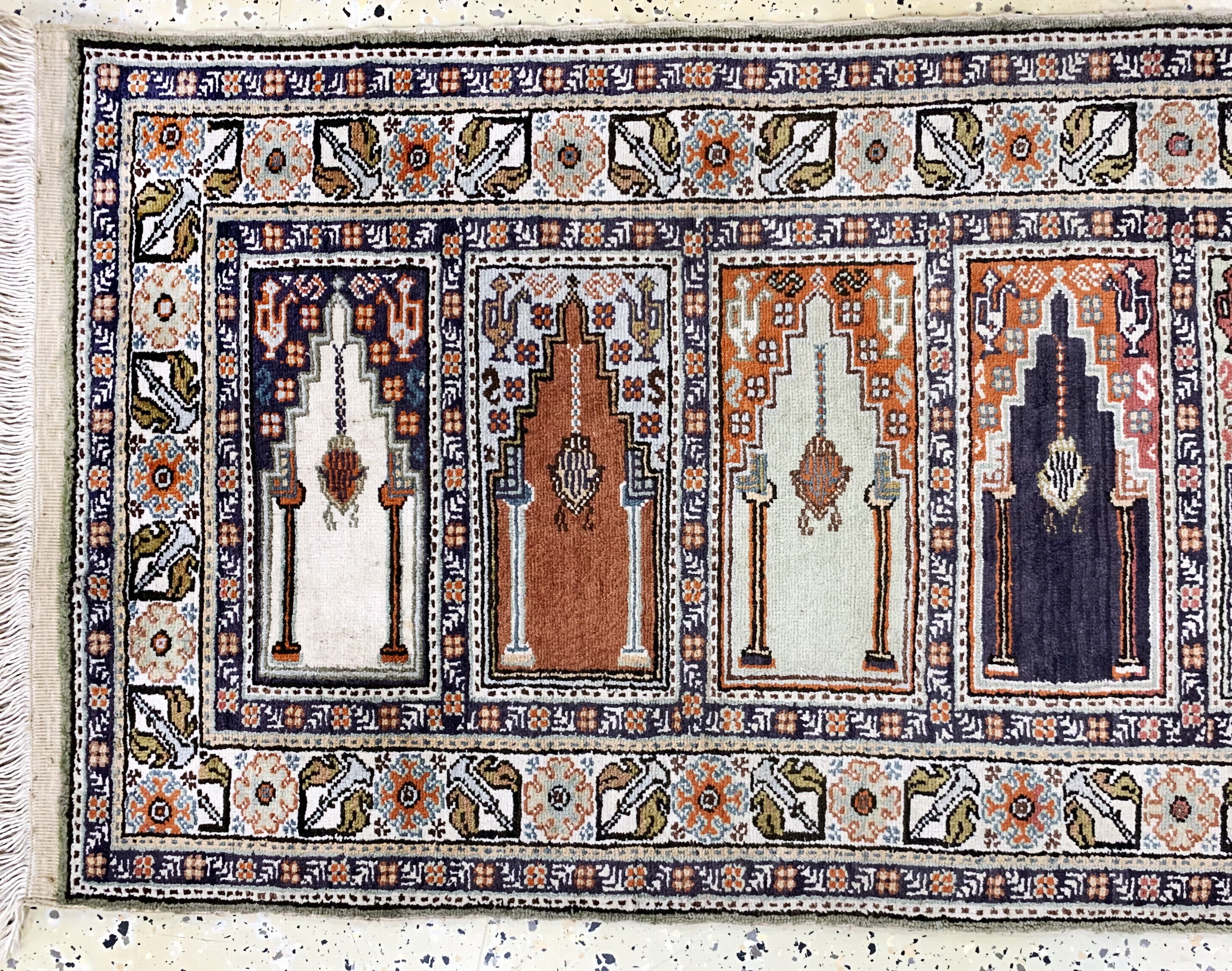 Detail a: Kayseri Flosch"Saf", Türkei, Ende 20.Jhd, merzerisierte Baumwolle, ca. 187 x 61 cm, EHZ:2
