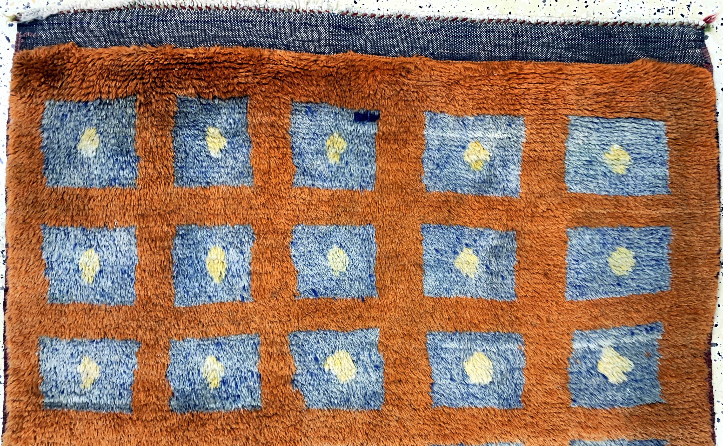 Detail a: Hirtenteppich alt, Türkei, Mitte 20.Jhd, Wolle auf Wolle, ca. 165 x 110 cm, EHZ: 1-2(kleine restaurierungen).