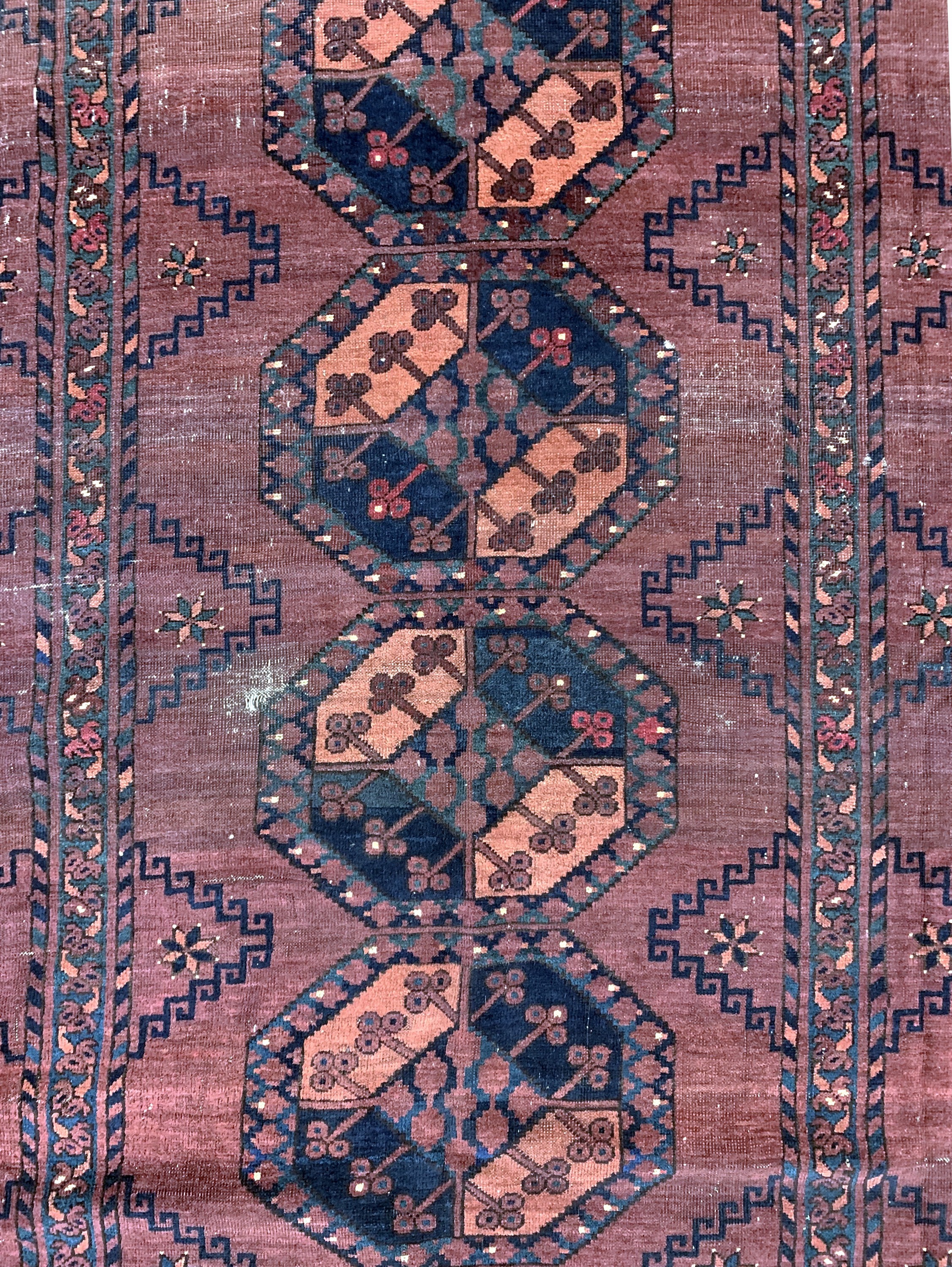 Detail h: Ersari"Hauptteppich"antik, Turkmenistan, 19.Jhd, Wolle auf Wolle, ca. 350 x 305 cm, EHZ: 3-4