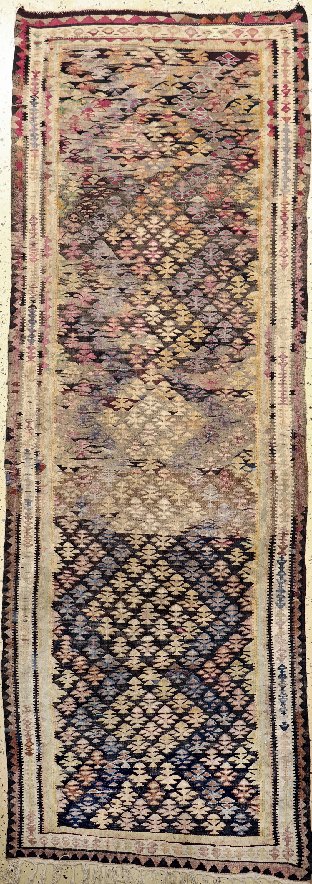 Bidjar Kelim, Persien, Anfang 20.Jhd, Wolleauf Baumwolle, ca. 265 x 95 cm, EHZ: 2