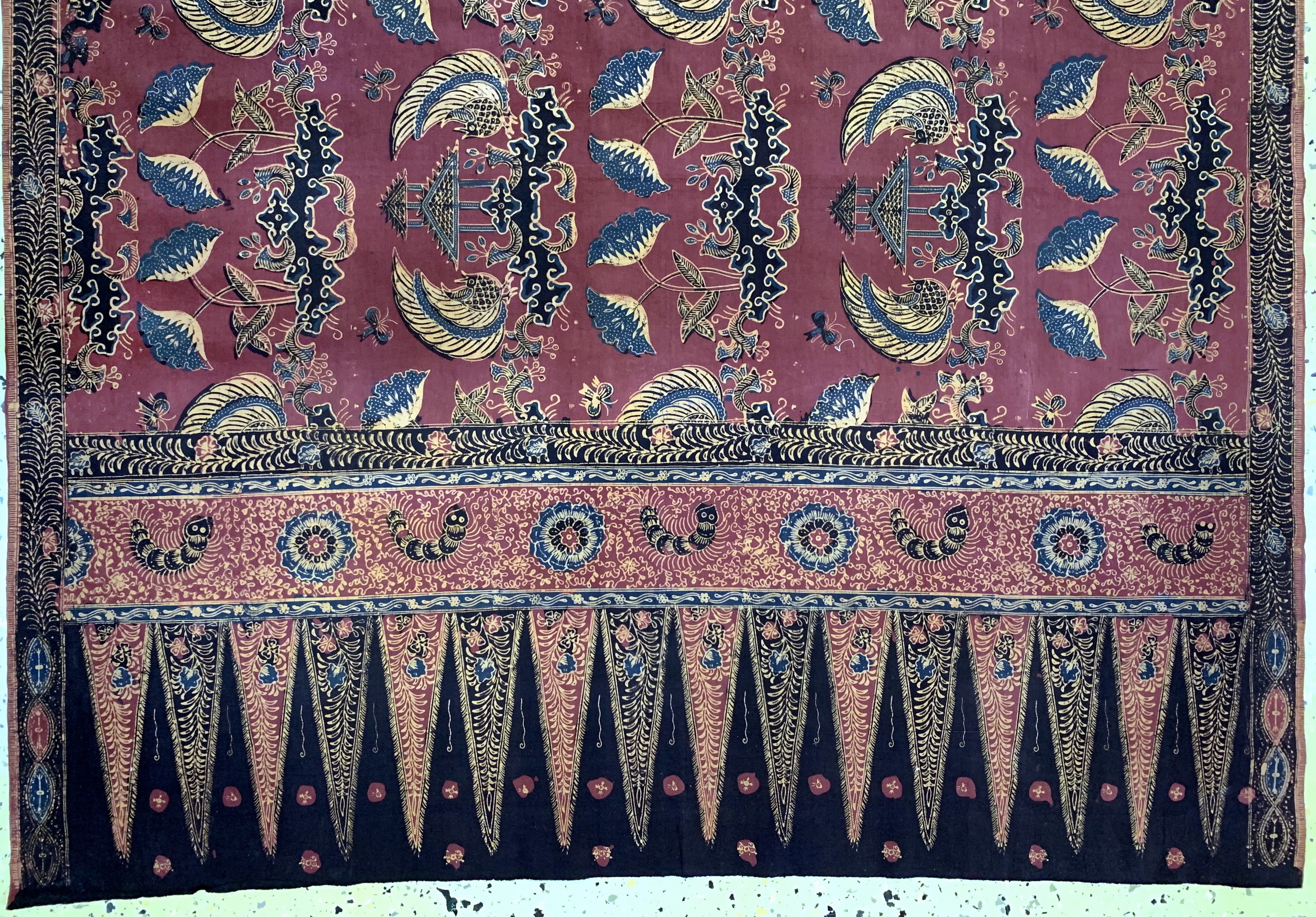 Detail c: Kain Panjang, Java Indonesien, Mitte 20.Jhd, Handgezeichnete Batik, ca. 230 x 104 cm, EHZ: 1-2
