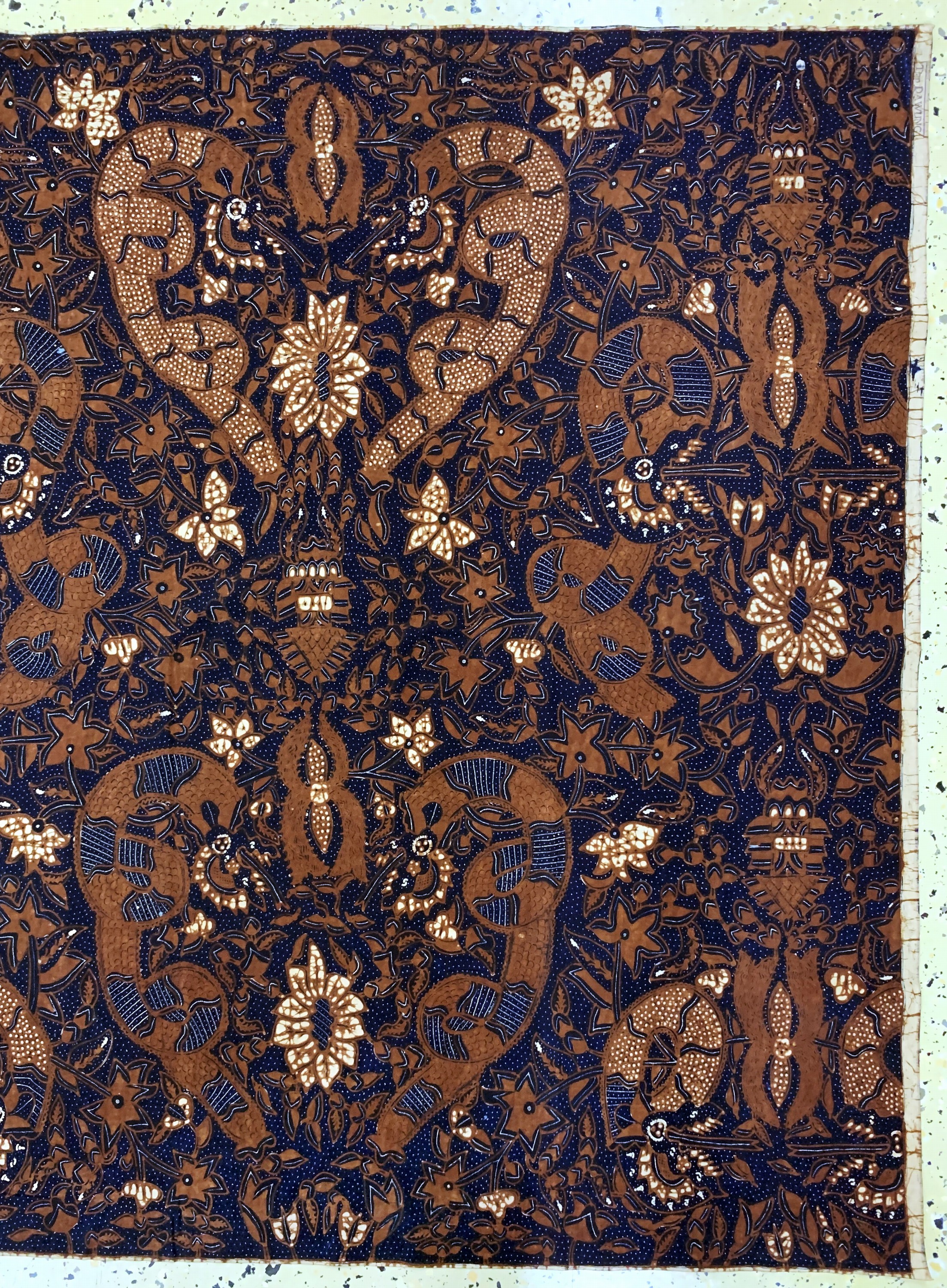 Detail d: Kain Panjang, Java Indonesien, Mitte 20.Jhd, Handgezeichnete Batik, ca. 250 x 104 cm, EHZ: 1-2