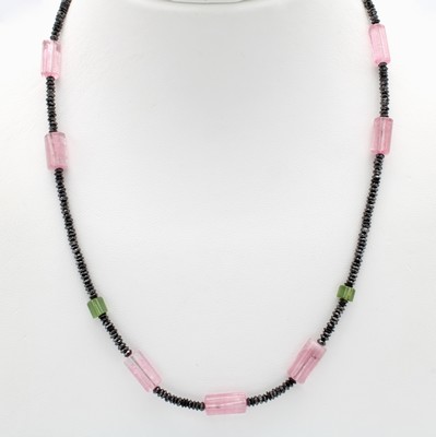 Image Collier mit Diamanten und Turmalinen, Karabinerschl. WG 750/000, schwarze Diam. (beh.) ...