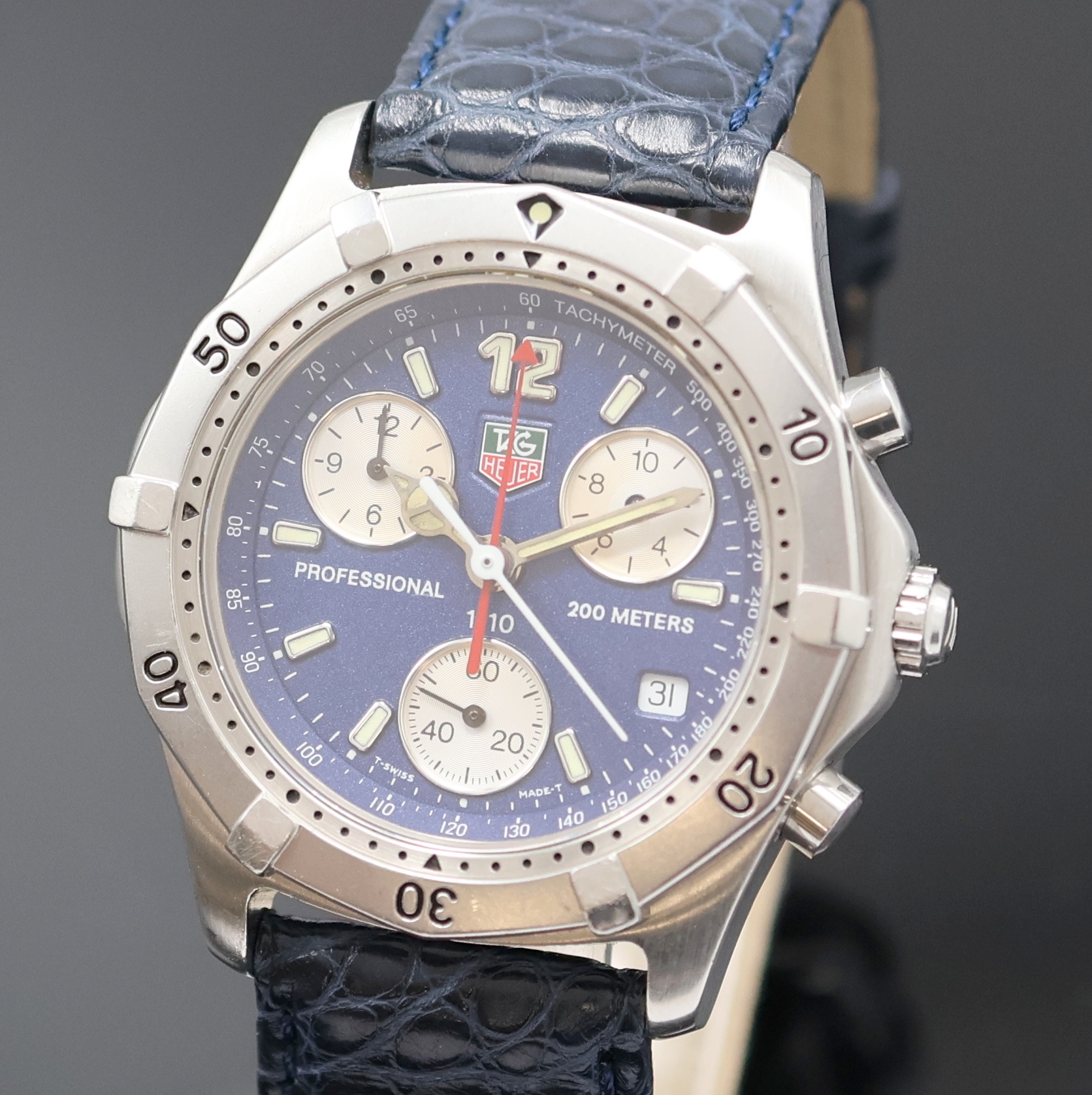 Detail a: TAG HEUER Professional Armbandchronograph in Stahl Referenz CK1112, Schweiz um 1998, Boden und Krone verschr., neutr. Lederband, Lünette m. 60er ...