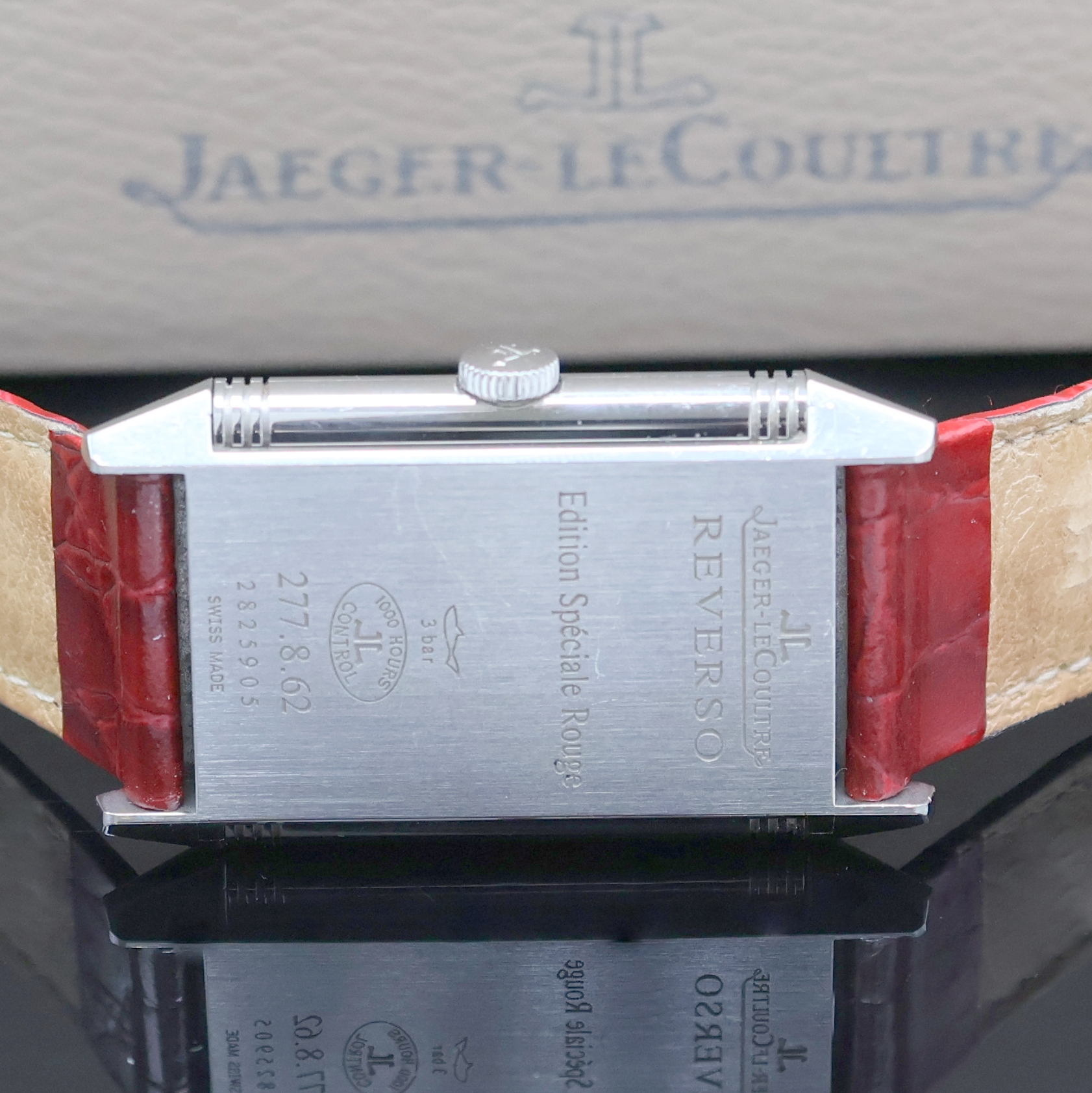 Detail d: Jaeger-LeCoultre seltene Armbanduhr Grand Reverso Ultra Thin "Tribute to 1931" Edition Spéciale Rouge Referenz Q278856J / 277.8.62, ...