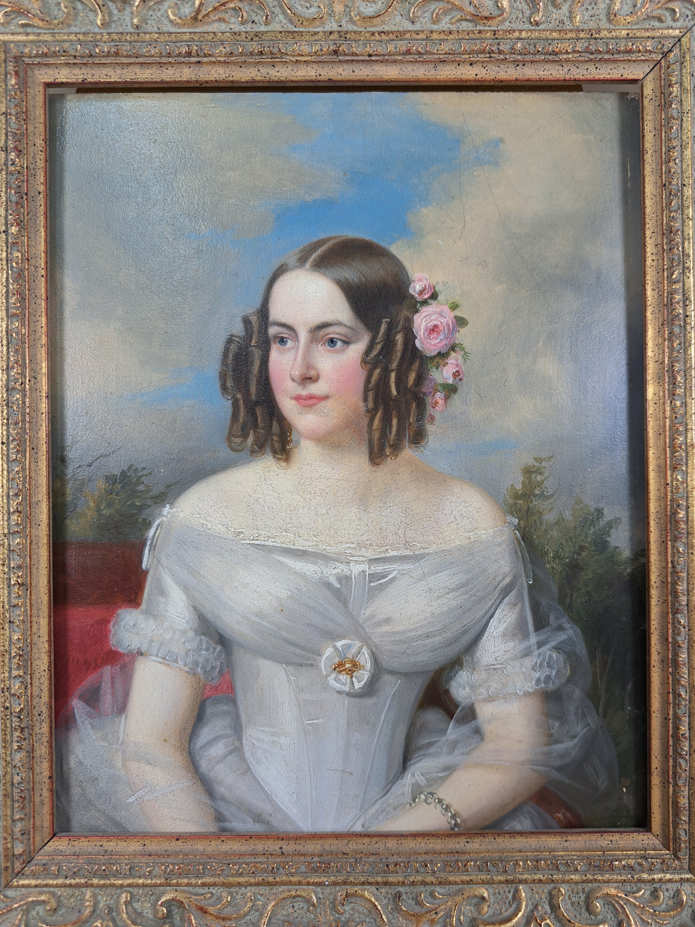 Detail m: Unbekannter Künstler, 19. Jahrhundert, zwei Porträts junger adeliger Damen, rückseitig unleserlich, bezeichnet Albertine.... Lüderitz bzw. ...