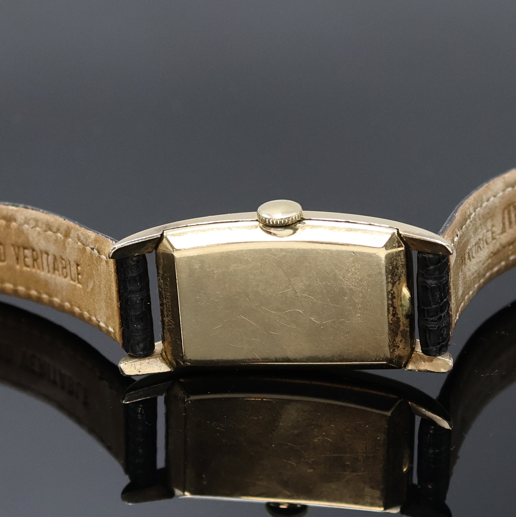 Detail c: HAMILTON Armbanduhr, USA um 1939, Handaufzug, 2-tlg. 10k Gold-filled Geh. in sich gewölbt, Boden aufgedr., silb. Zifferbl., aufges. gold. arab. ...