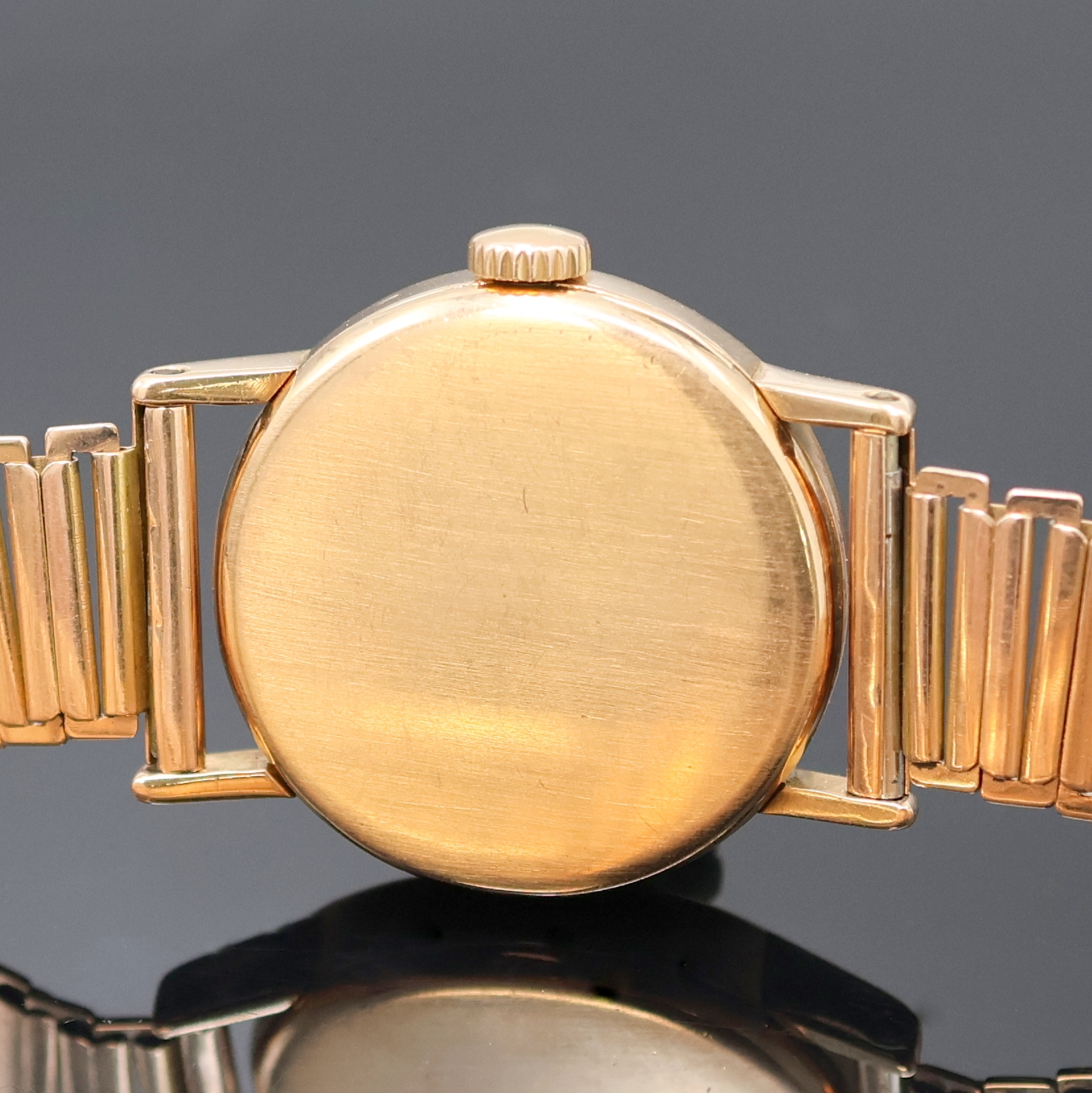 Detail d: PATEK PHILIPPE seltene Armbanduhr in RG 750/000 an RG 585/000 Gay Freres Band, Schweiz um 1937, 2-teil. Geh., Boden aufgedr., kupferfarb. Zifferblatt ...