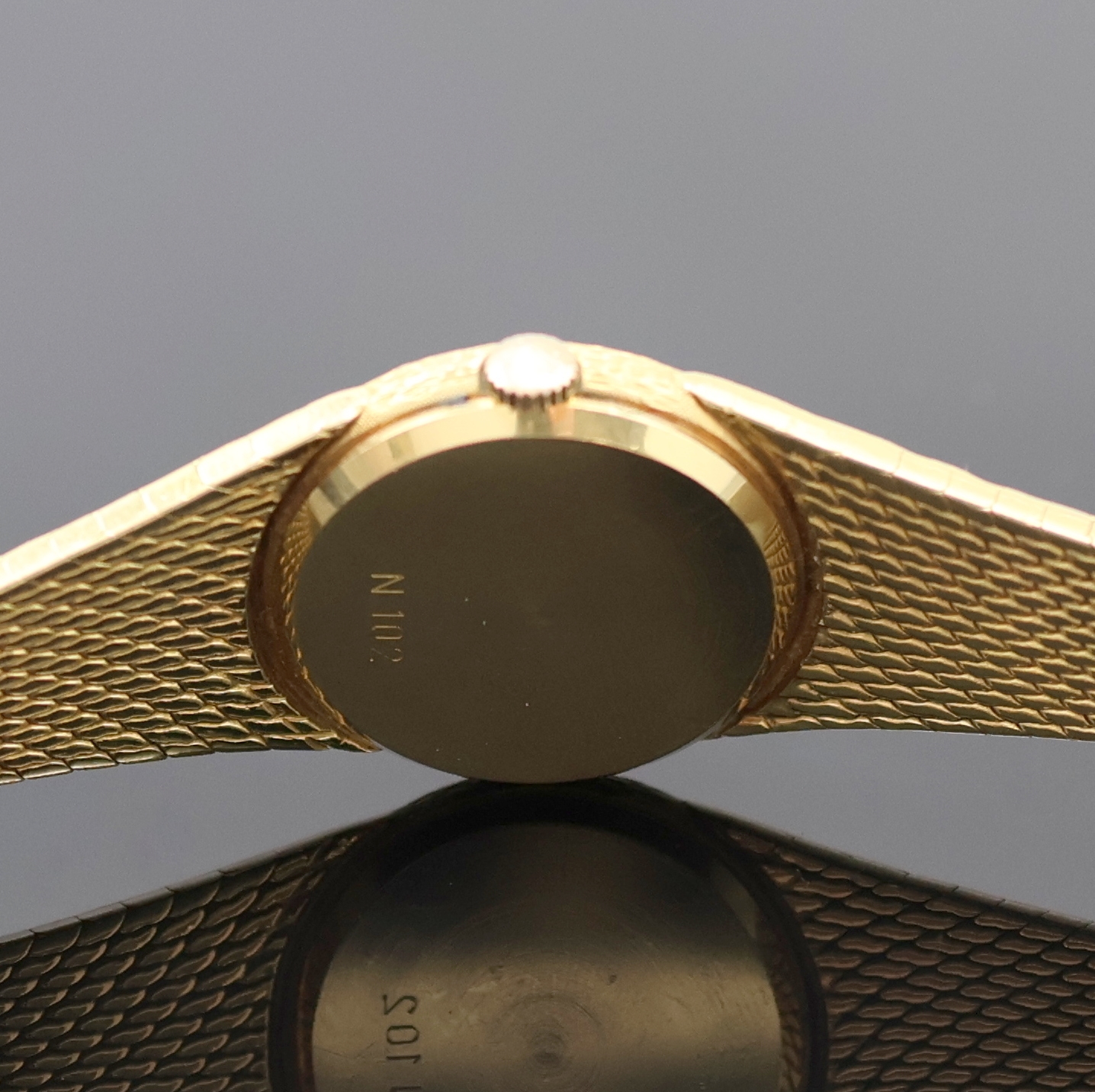 Detail c: ROLEX Damenarmbanduhr in GG 750/000, Schweiz um 1965, Handaufzug, Boden aufgedr., orig. Goldband, Champagnerfarb. Zifferbl. m. aufges. Std.-Ind., ...