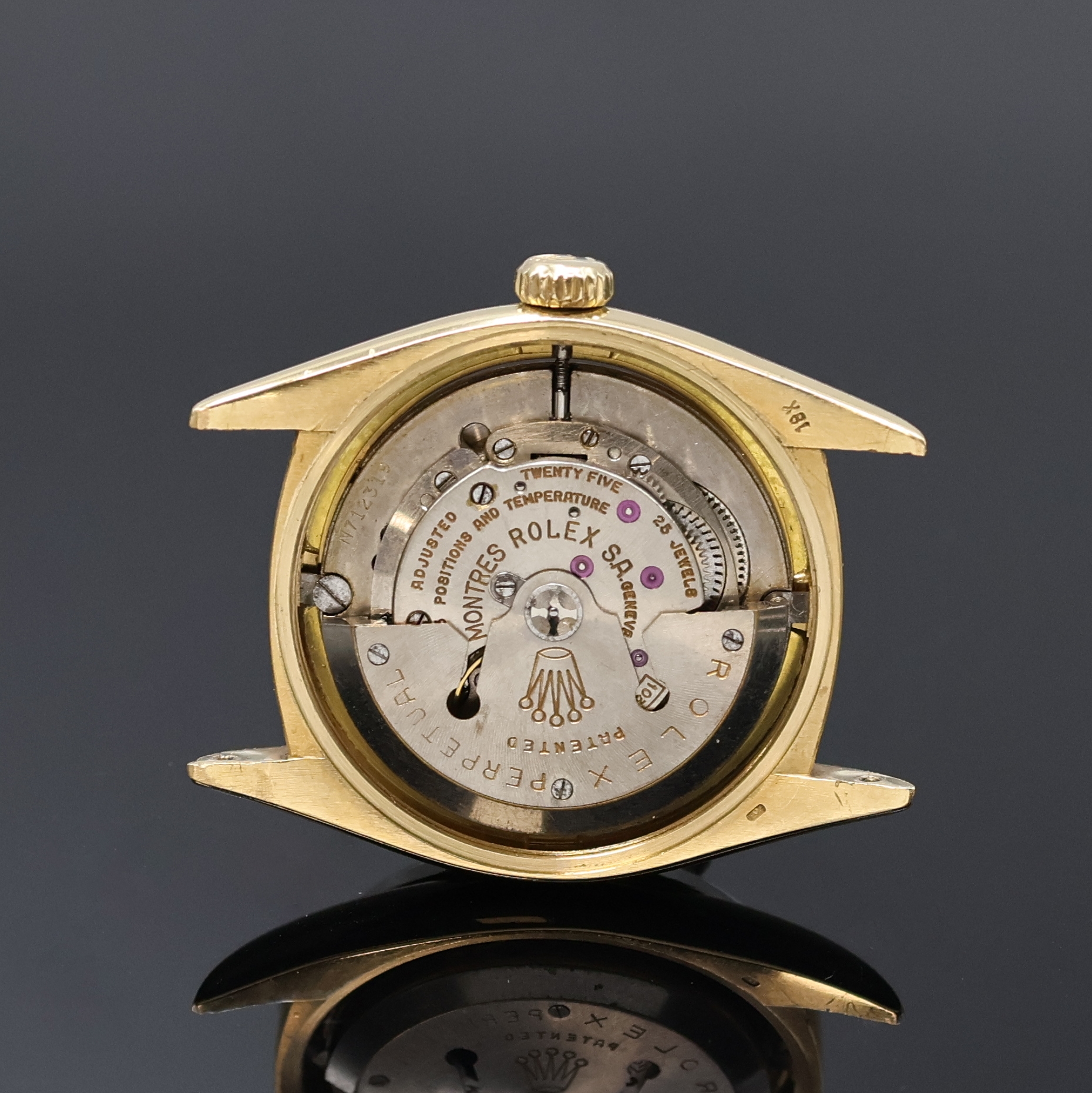Detail d: ROLEX Oyster Perpetual Datejust Herrenarmbanduhr Referenz 6605, Schweiz um 1974, Automatik, Chronometer der Superlative in GG 750/000, Boden u. Krone ...