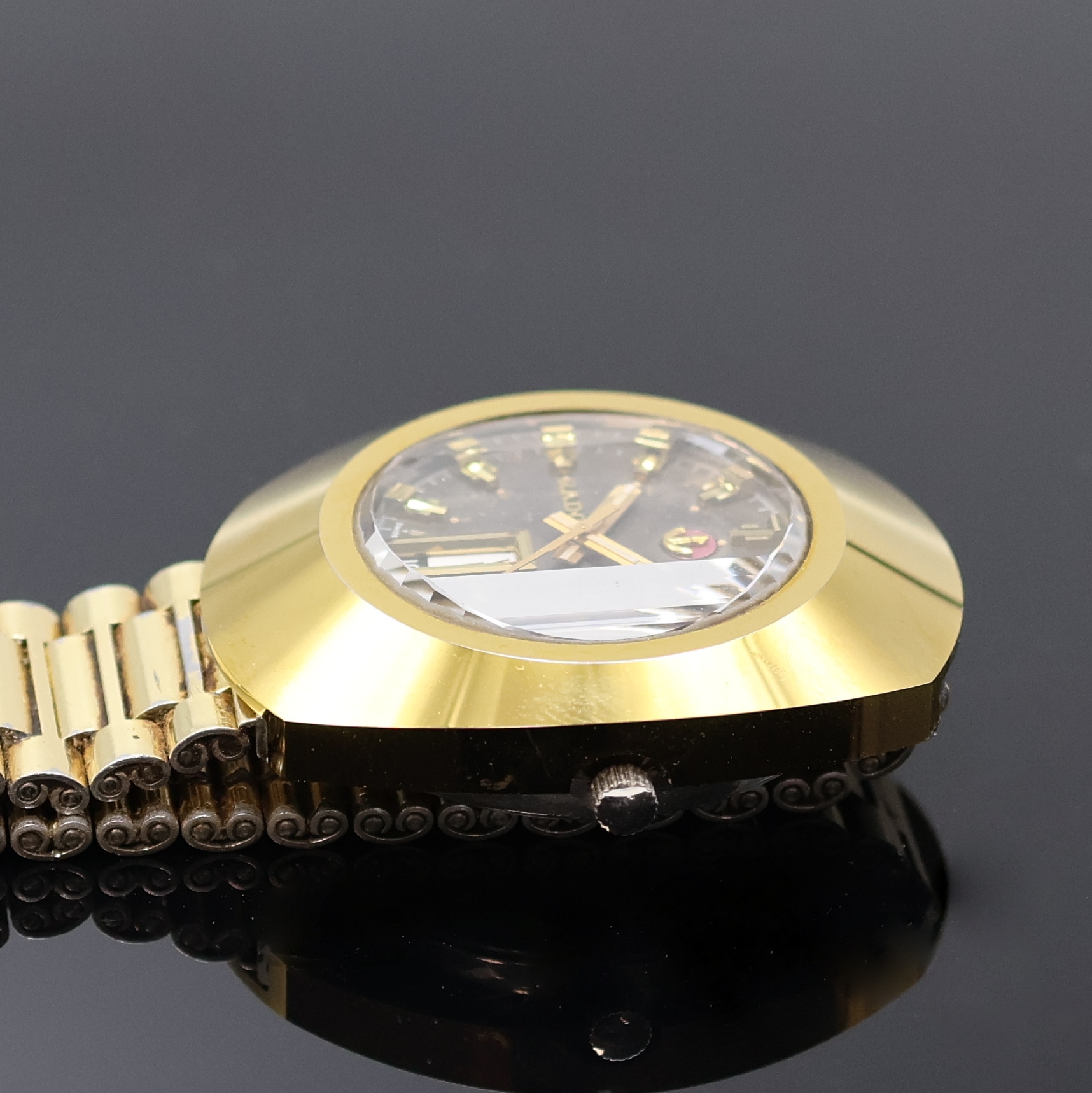 Detail c: RADO Diastar Herrenarmbanduhr Referenz 13G- 625.0013.3, Schweiz um 1975, Automatik, verg. Geh. inkl. orig. Gliederband m. Faltschl., Boden verschr., ...