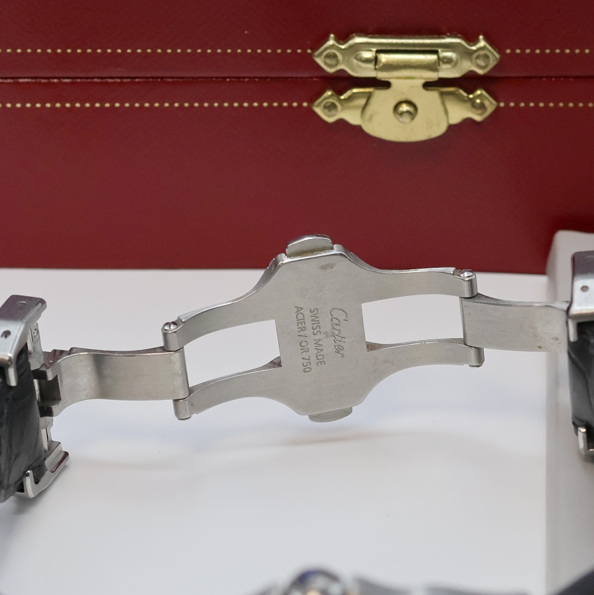 Detail b: CARTIER Santos 100 Armbanduhr Referenz 2878,Schweiz verk. lt. beil. Pap. 05/2006, Automatik, Edelstahlgeh. inkl. orig. Lederband m. dopp. Faltschl., ...