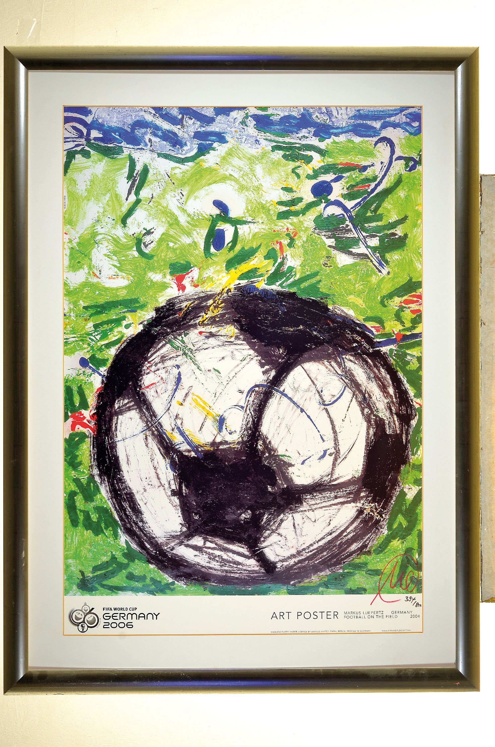 Detail k: Markus Lüpertz, geb. 1941, Football on the field, Farboffset, Plakat zur FIFA WM 2006 in Deutschland, handsign., num. 394/800, ca. 96x66cm