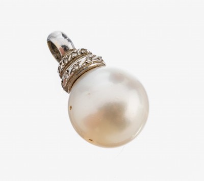 Image 26950384 - 18 kt Gold Zuchtperl-Diamant-Anhänger, WG 750/000, gr. Südseezuchtperle, D. ...