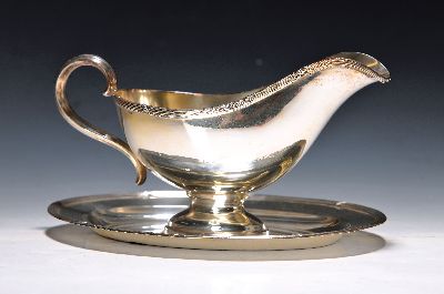 Image Sauciere, deutsch, um 1900, 800er Silber, ca. 446 g, kannelierter Rand mit ...