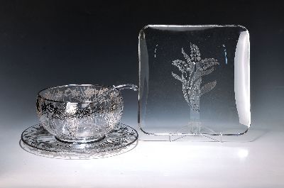 Image Bowle/Schale mit Presentoir, Silver-Overlay, wohl um 1900/10, farbloses Glas, mit ...