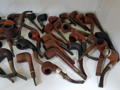 26950908b - Pfeifensammlung mit Zubehör, 51 Pfeifen, versch. Hersteller, u.a. Savinelli, ...