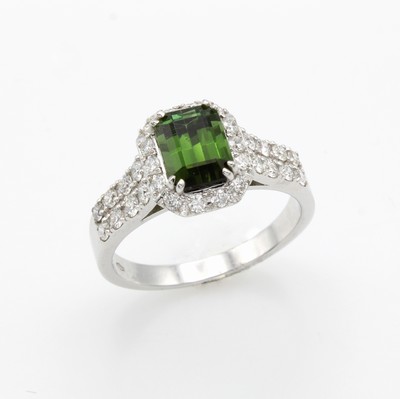 Image Ring mit Turmalin und Brillanten, WG 750/000, achteck., grüner Turmalin ca. 2.05 ...