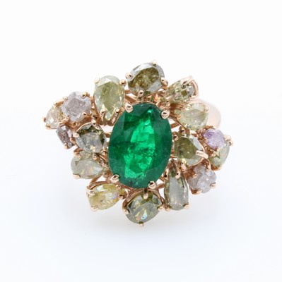 26951397a - Ring mit Smaragd und Diamanten, RG 585/000, ovaler, fac. Smaragd (beh.) ca. 2.68 ct, ...