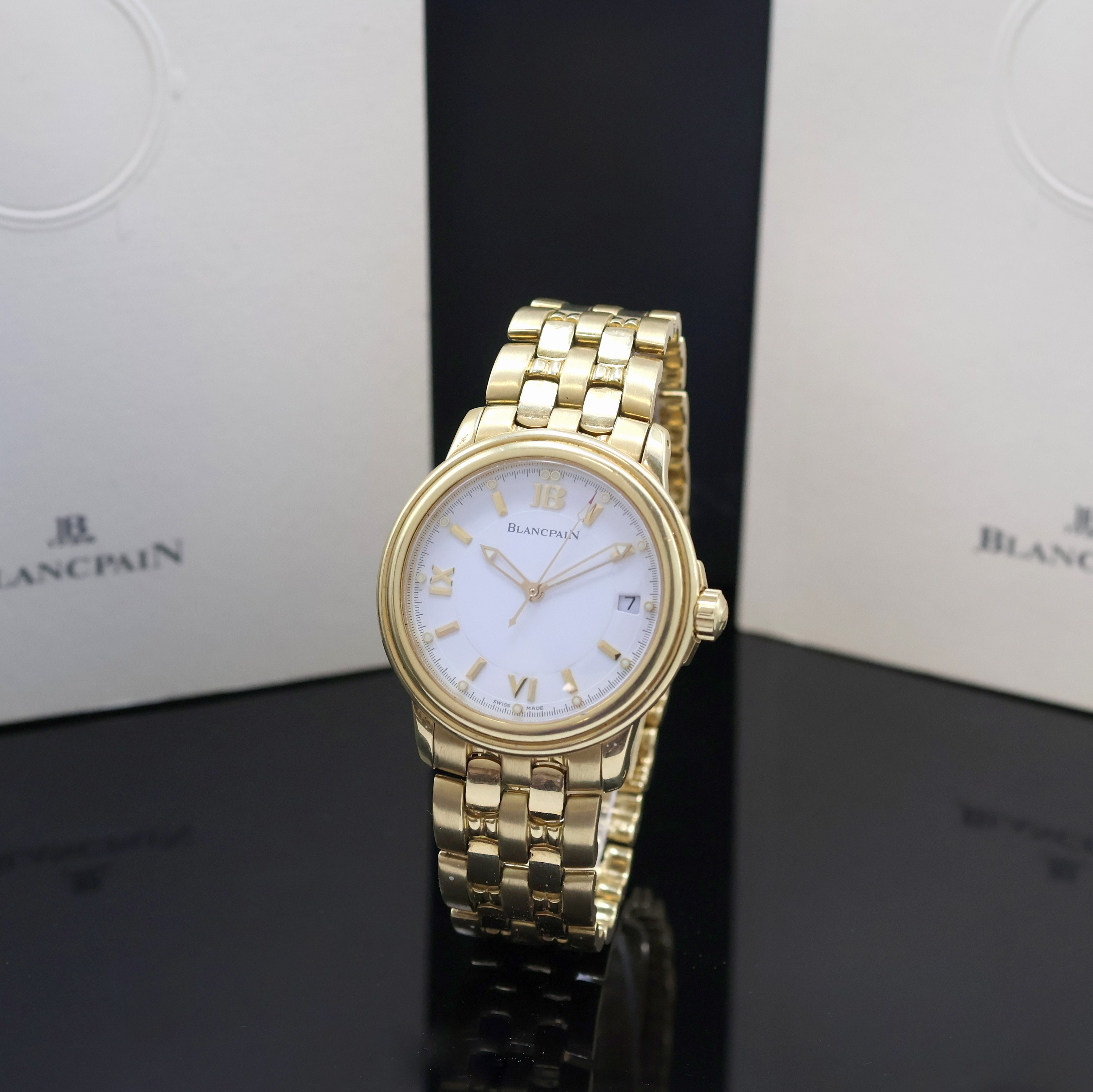 BLANCPAIN Leman Herrenarmbanduhr in GG 750/000, Schweiz lt. Pap. verk. 12/1996, Automatik, Geh. m. gestufter Lünette, Boden u. Krone verschr., ...