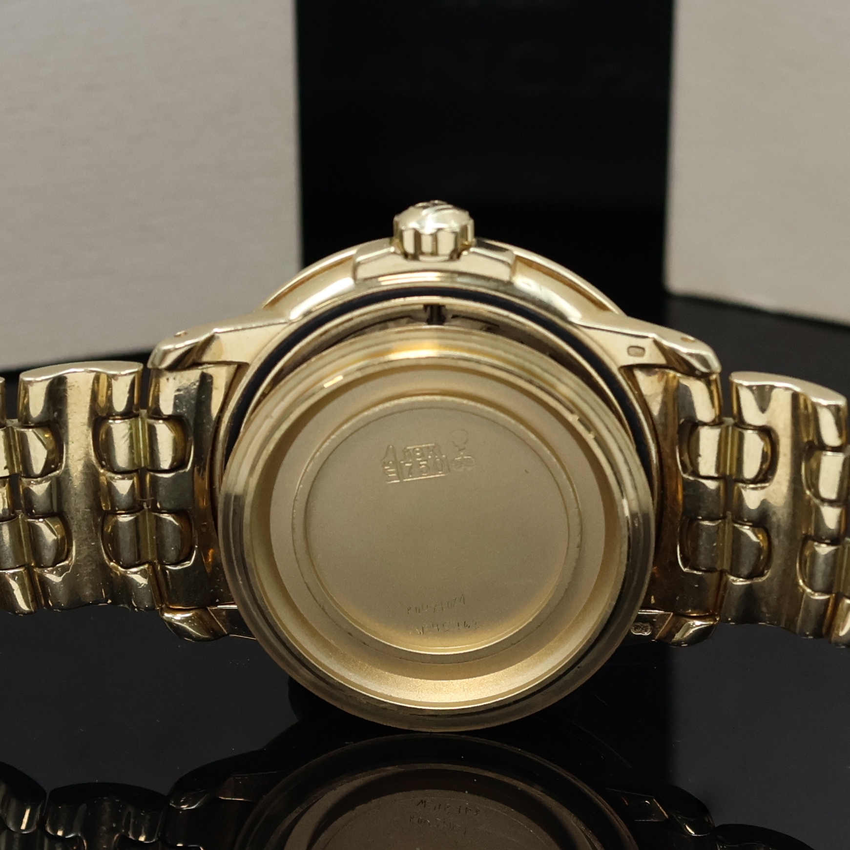 Detail i: BLANCPAIN Leman Herrenarmbanduhr in GG 750/000, Schweiz lt. Pap. verk. 12/1996, Automatik, Geh. m. gestufter Lünette, Boden u. Krone verschr., ...