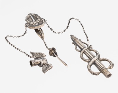 Image 26951461 - Nadelbehälter, Biedermeier, um 1850, Silber gepr., Behälter in Form des ...