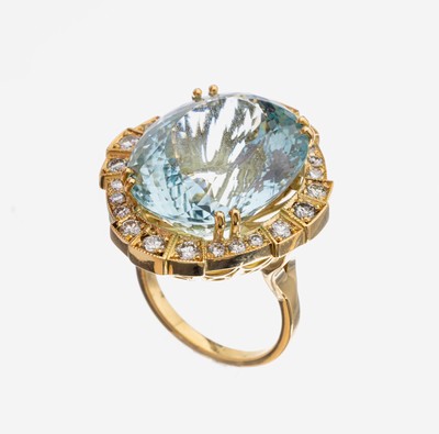 Image 26951690 - 18 kt Gold Aquamarin-Brillant-Ring, GG 750/000, ovalfacett. Aquamarin ca. 30.80 ct, 24 ...
