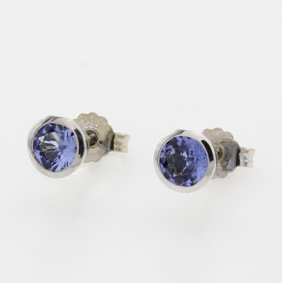 Image Paar Ohrstecker mit Tansaniten, WG 585/000, 2 fac. Tansanite zus. ca. 0.95 ct, D. ca. 6 ...