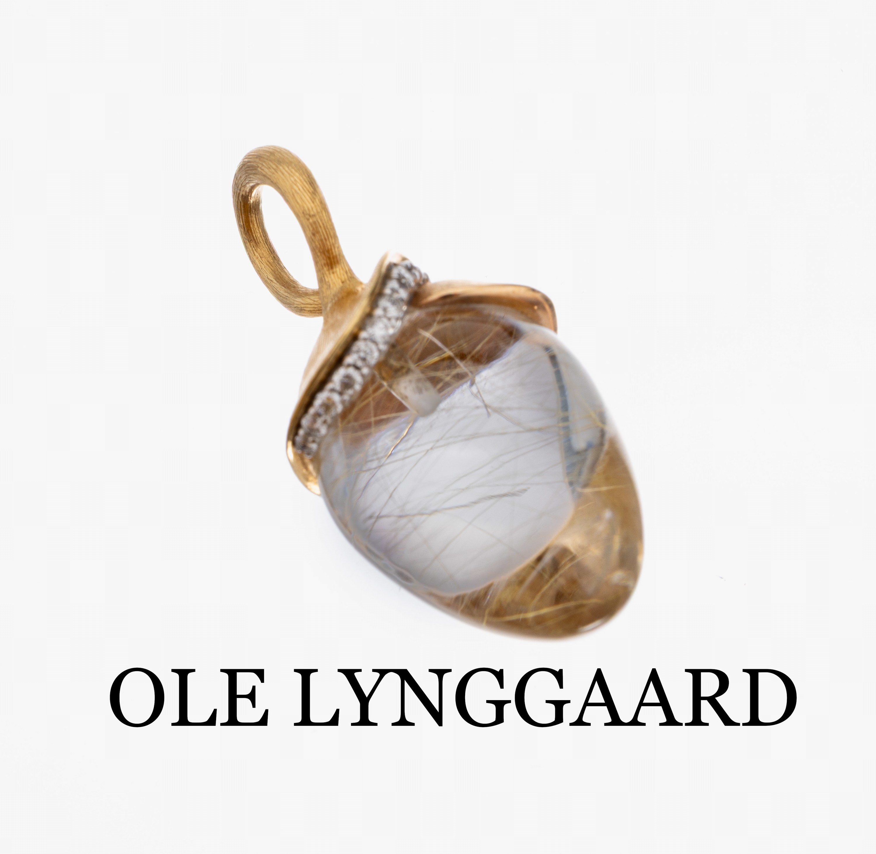 18 kt Gold OLE LYNGGAARD Quarz-Brillant- Anhänger, GG/RoseG 750/000, Modell Lotus, z.T. fein sat., bes. mit 12 Brillanten zus. ca. 0.10 ct feines ...