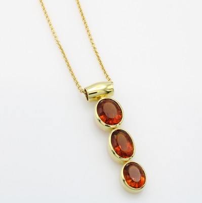 Image 26952287 - Anhänger mit Citrinen an Kette, GG 585/000, 3 ovale, fac. Citrine zus. ca. 9.50 ct, ...