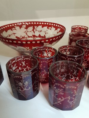 26952291b - Historismus Glasset, böhmisch, 19./20.Jh., farbloses Glas, rubiniert, ...