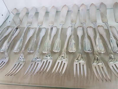 26952381f - Silberbesteck Alt Faden, Silbermanufaktur Gebr. Reiner, 800er, 12 Menuemesser, 12 ...