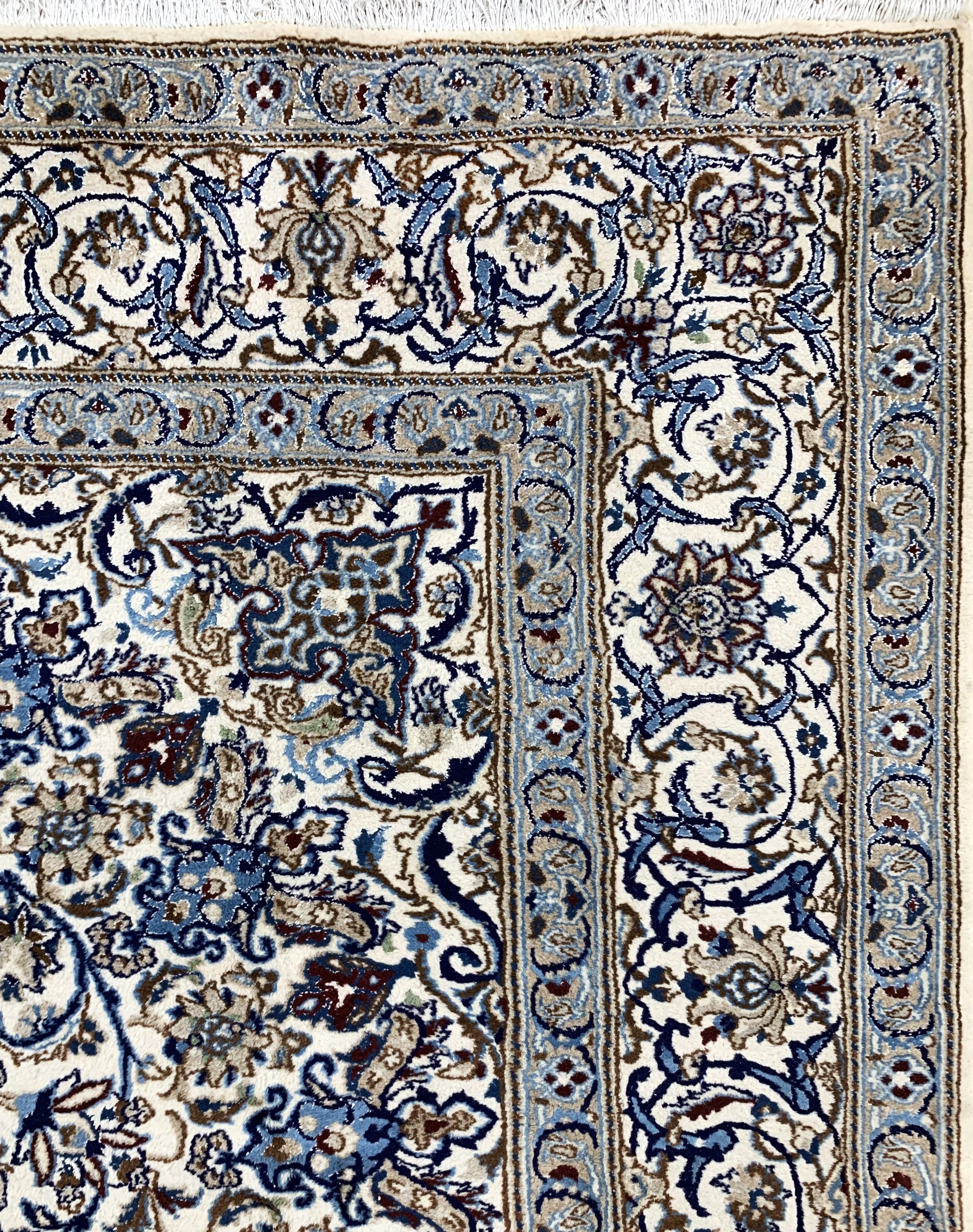 Detail f: Nain, Persien, Ende 20.Jhd, Wolle auf Baumwolle, ca. 400 x 290 cm, EHZ: 2