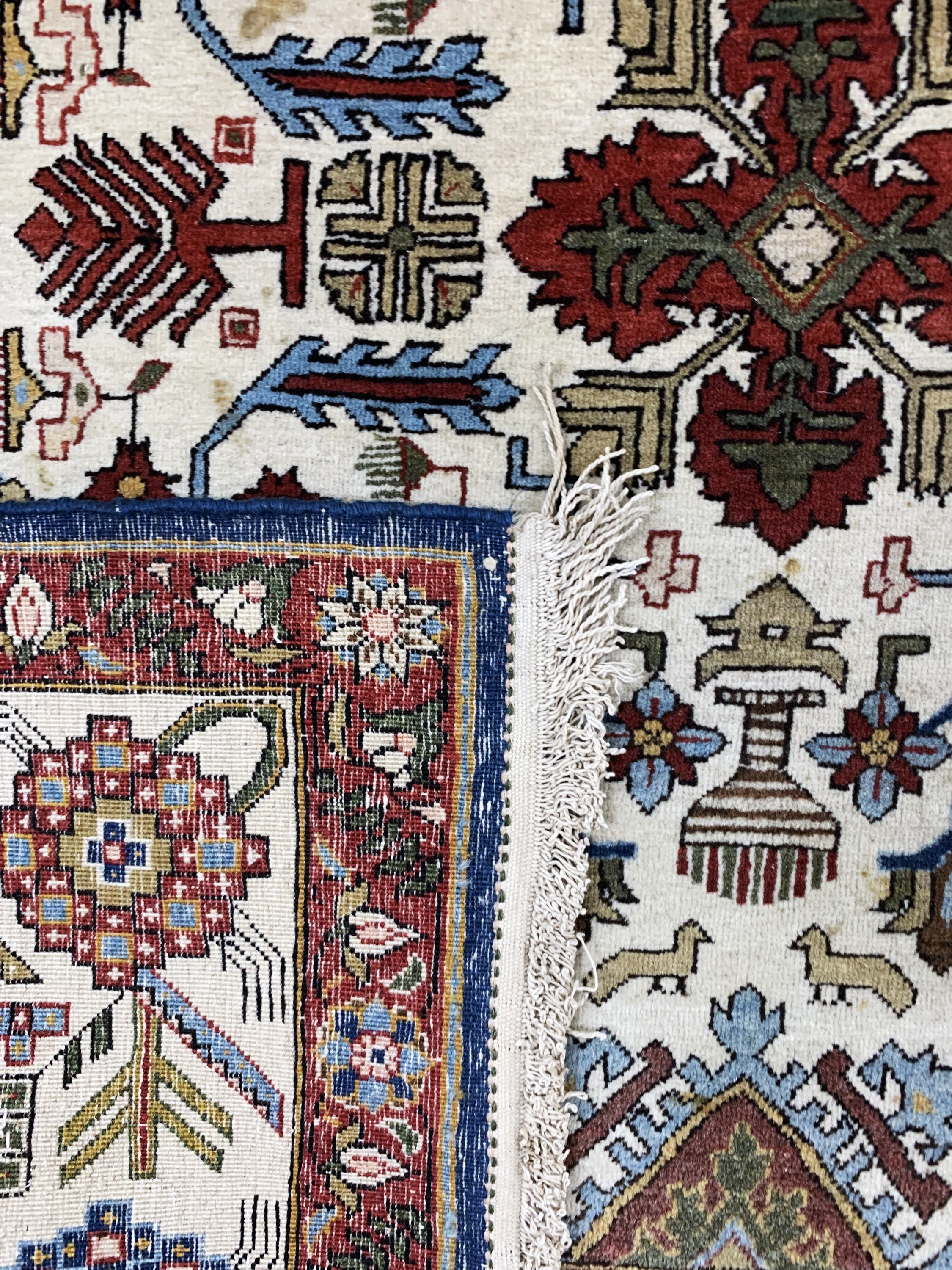 Detail g: Ghom Kork alt, Persien, Mitte 20.Jhd, Korkwolle auf Baumwolle, ca. 328 x 226 cm, EHZ: 2(fleckig)
