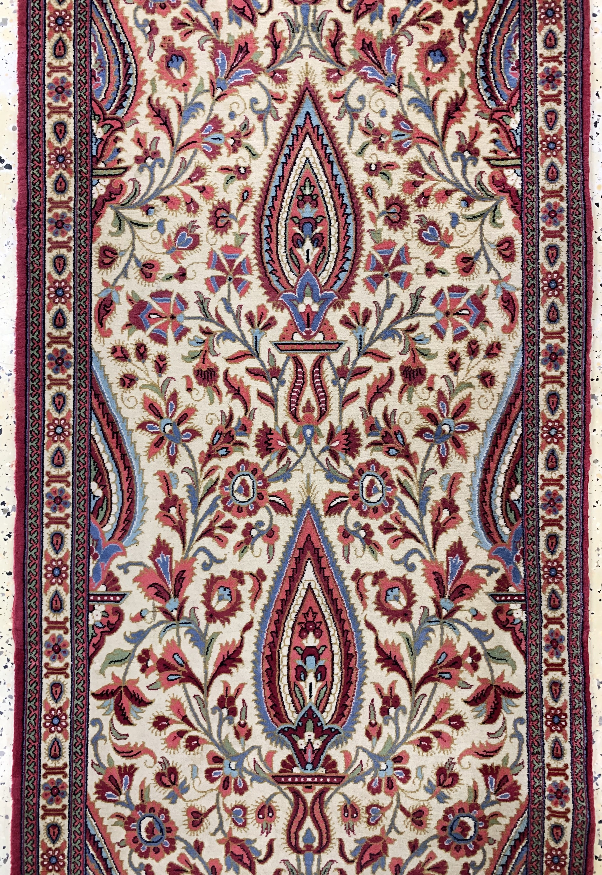 Detail b: Ghom Kork, Persien, Mitte 20.Jhd, Korkwolleauf Baumwolle, ca. 423 x 71 cm, Reinigungsbedürftig, EHZ: 2