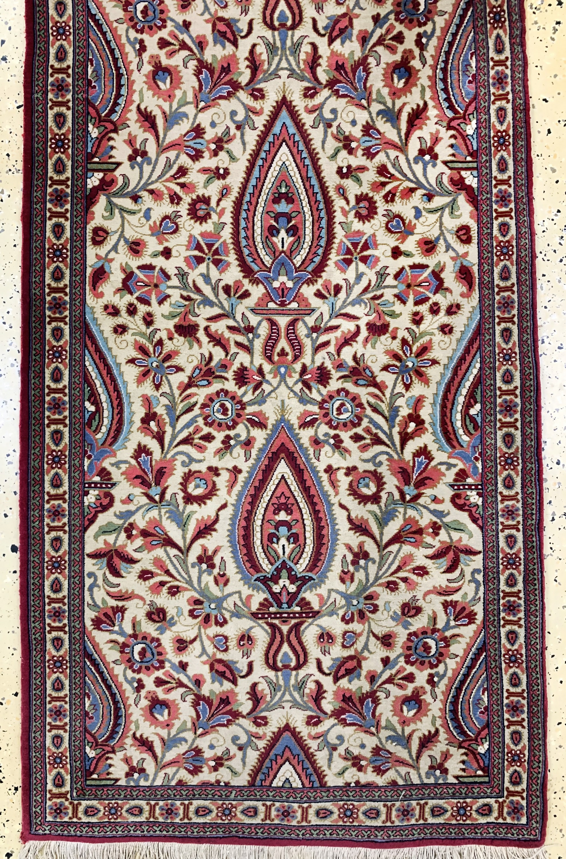 Detail d: Ghom Kork, Persien, Mitte 20.Jhd, Korkwolleauf Baumwolle, ca. 423 x 71 cm, Reinigungsbedürftig, EHZ: 2