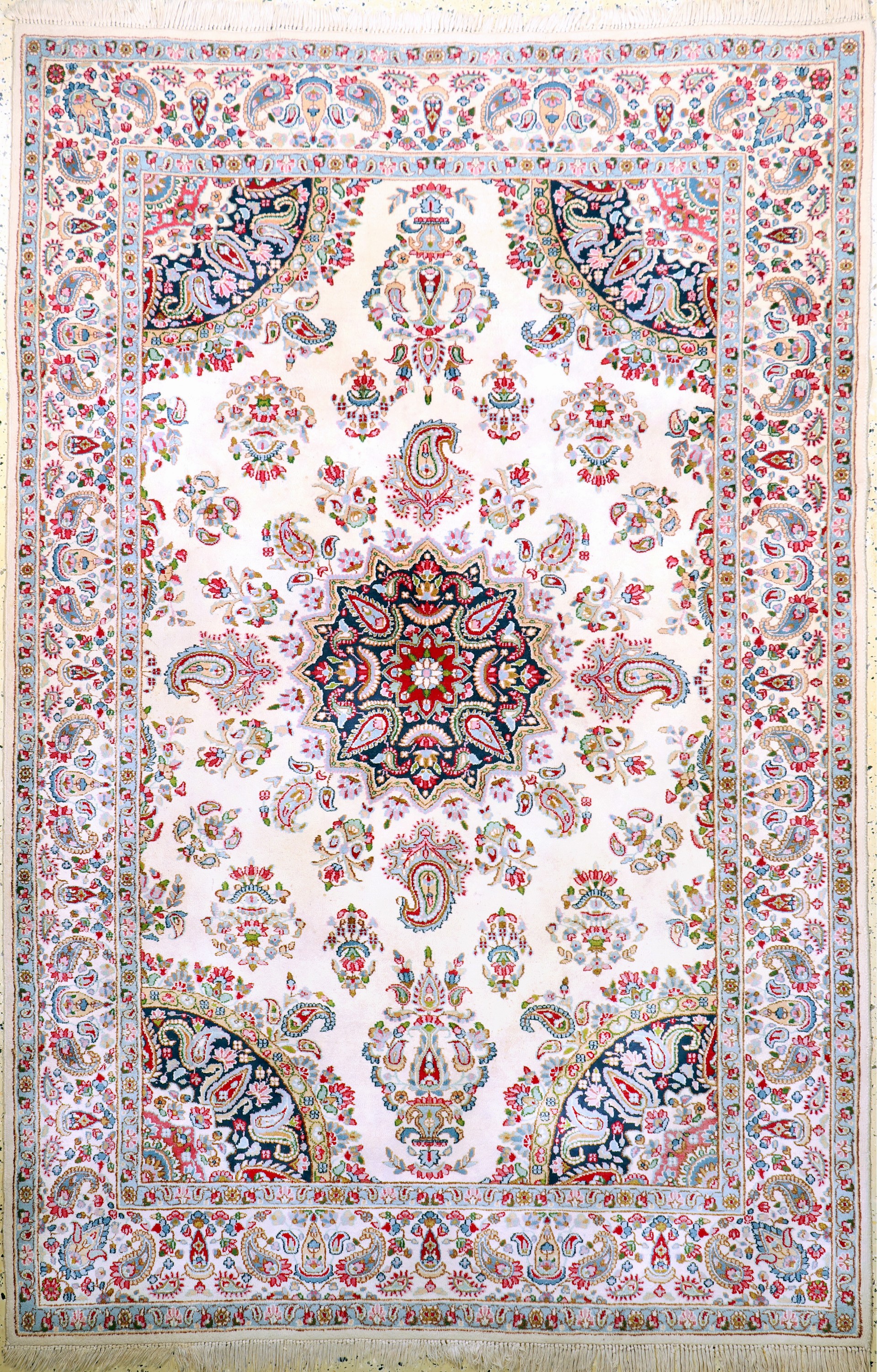 Kerman fein, Persien, Mitte 20Jhd, Wolle auf Baumwolle, ca. 272 x 180 cm, EHZ: 2(fleckig)