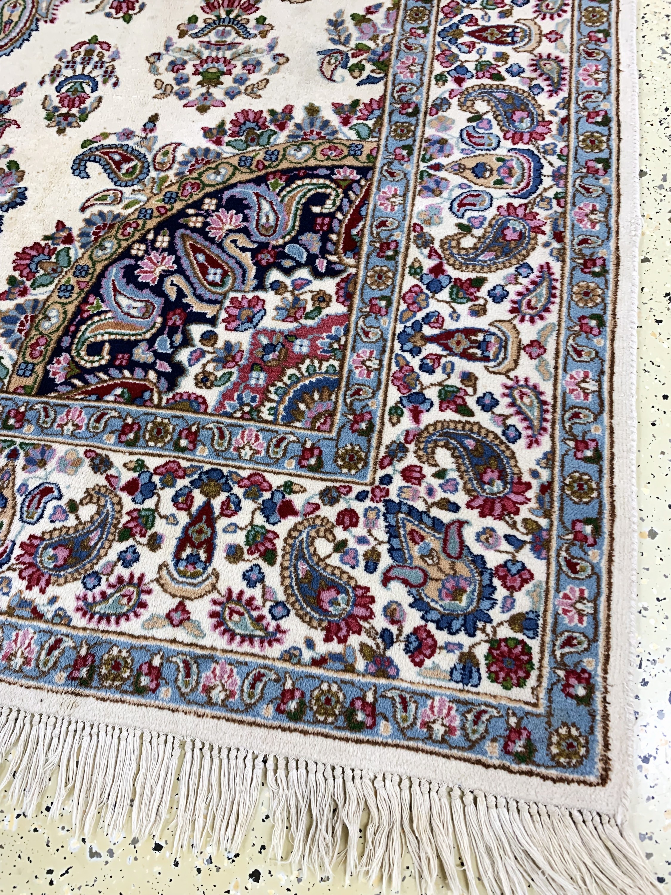 Detail a: Kerman fein, Persien, Mitte 20Jhd, Wolle auf Baumwolle, ca. 272 x 180 cm, EHZ: 2(fleckig)
